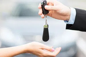 Glendale AZ Locksmith Store Glendale, AZ 623-748-7835 - car-unlock-01