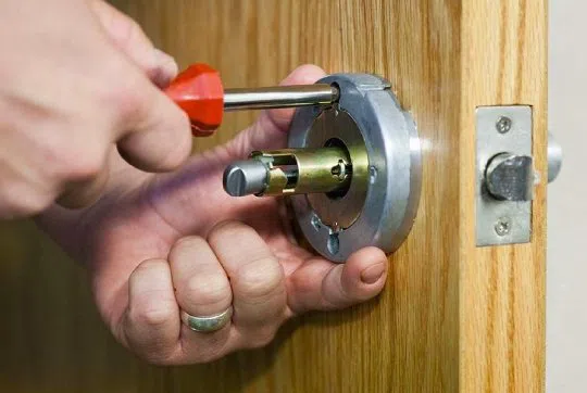 Glendale AZ Locksmith Store Glendale, AZ 623-748-7835 - emergency-unlock-01
