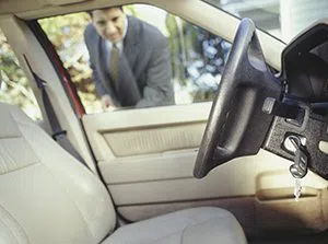 Glendale AZ Locksmith Store Glendale, AZ 623-748-7835 - keys-locked-in-car-01